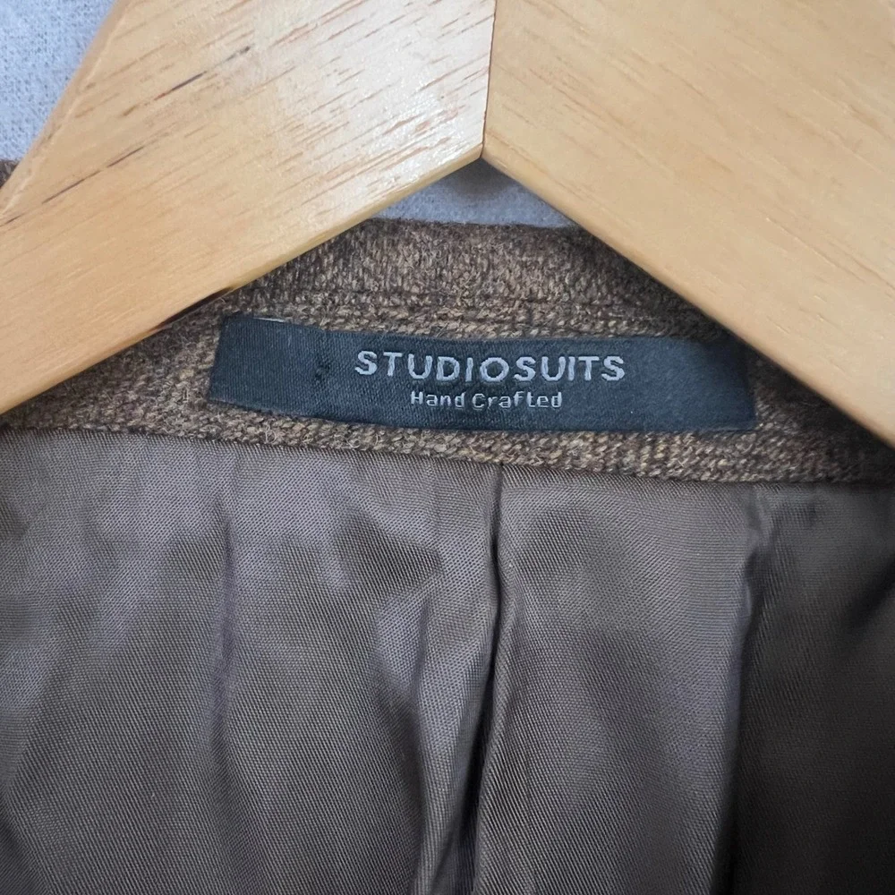 StudioSuits Mens Bespoke‎ Blazer Brown Herringbone Tweed Academic Professional